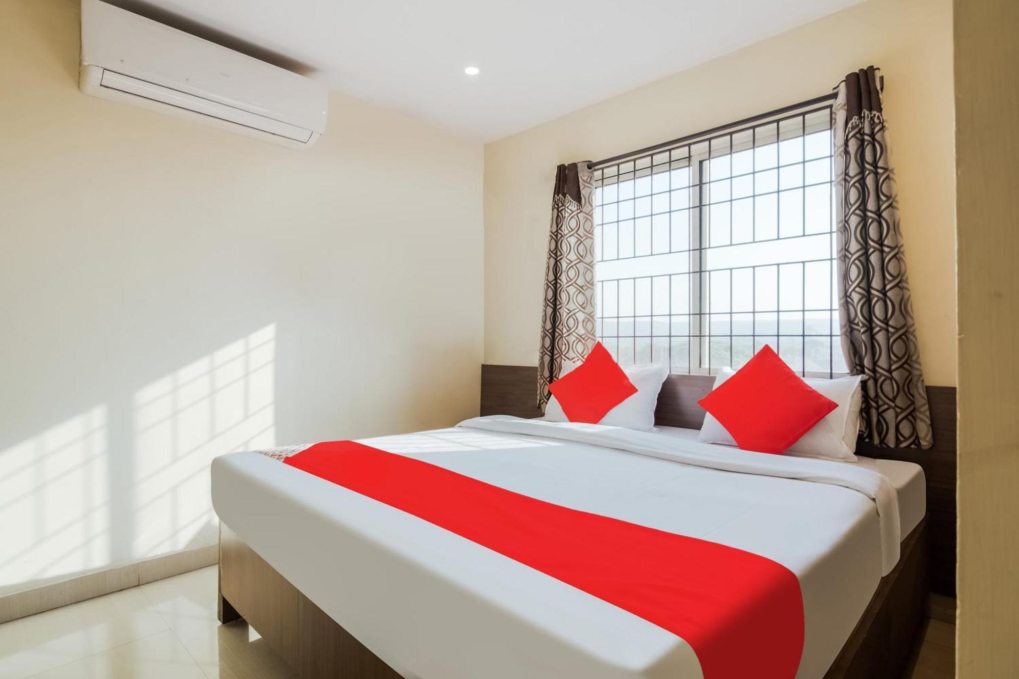 Hotel O Anu Grand Visakhapatnam Ngoại thất bức ảnh
