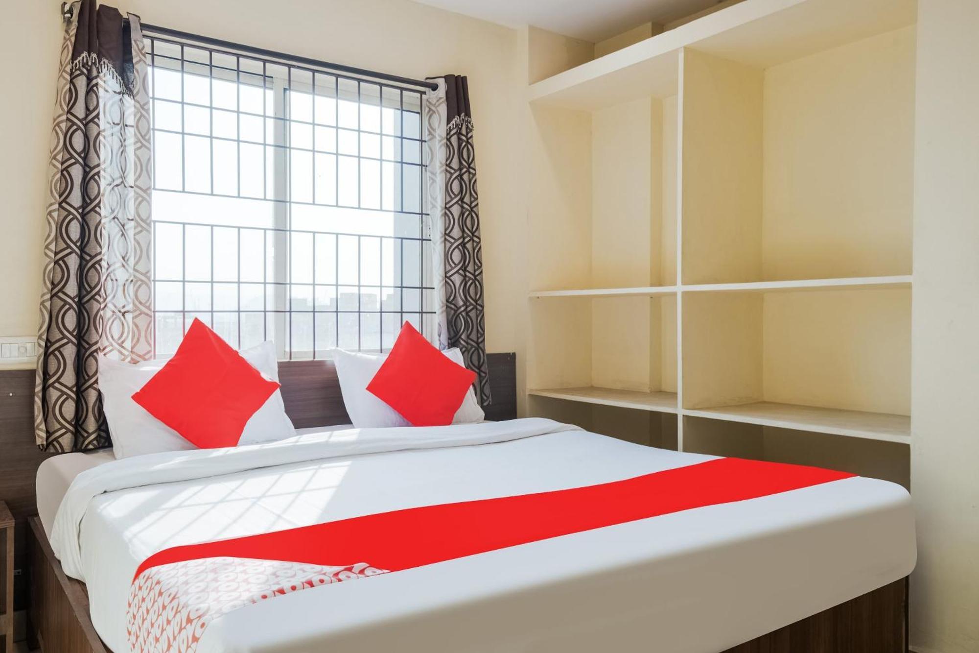 Hotel O Anu Grand Visakhapatnam Ngoại thất bức ảnh